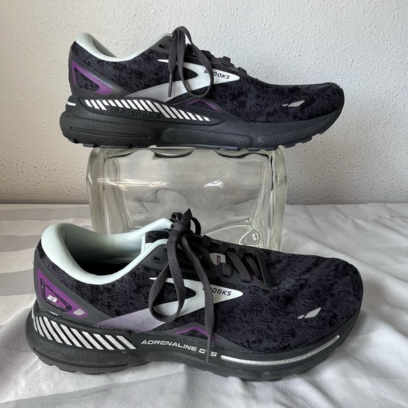 Brooks Adrenaline GTS 23 Women's Size 9.5 Running Black Sneaker 1203811B072 - Picture 1 of 7